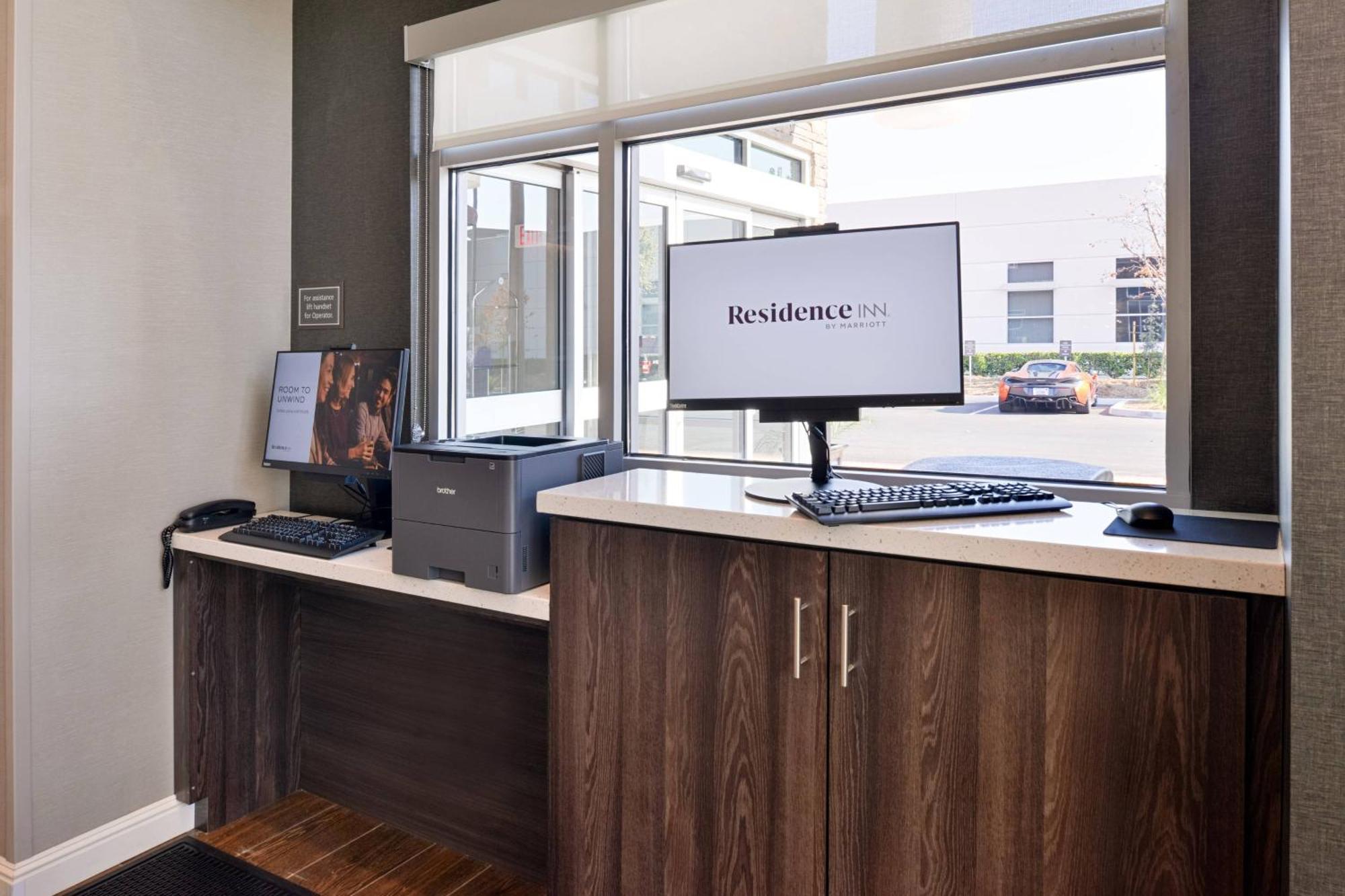 Residence Inn By Marriott Bakersfield West Luaran gambar