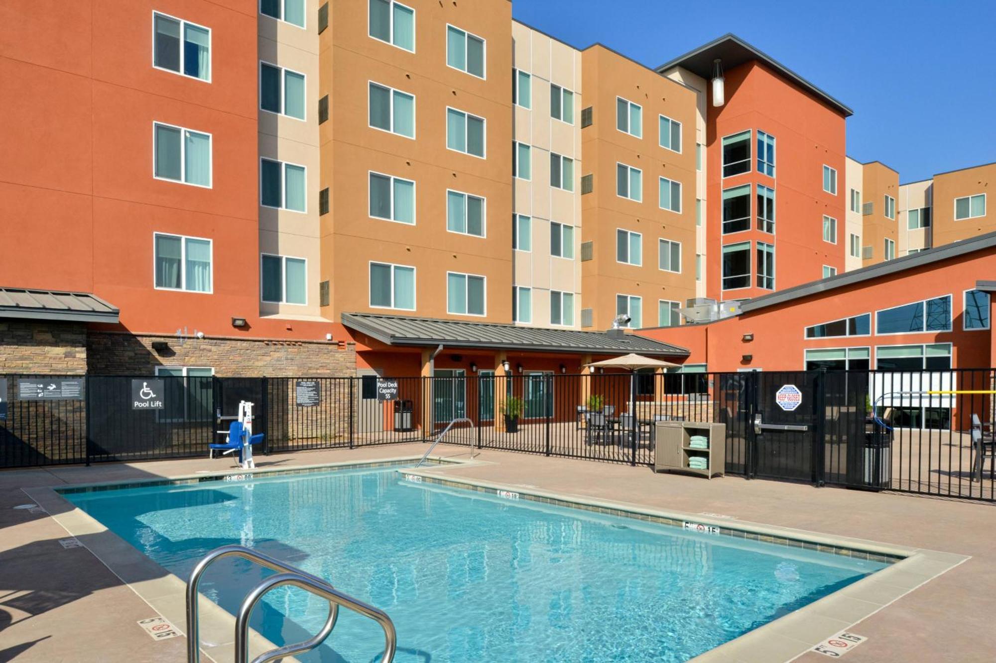 Residence Inn By Marriott Bakersfield West Luaran gambar